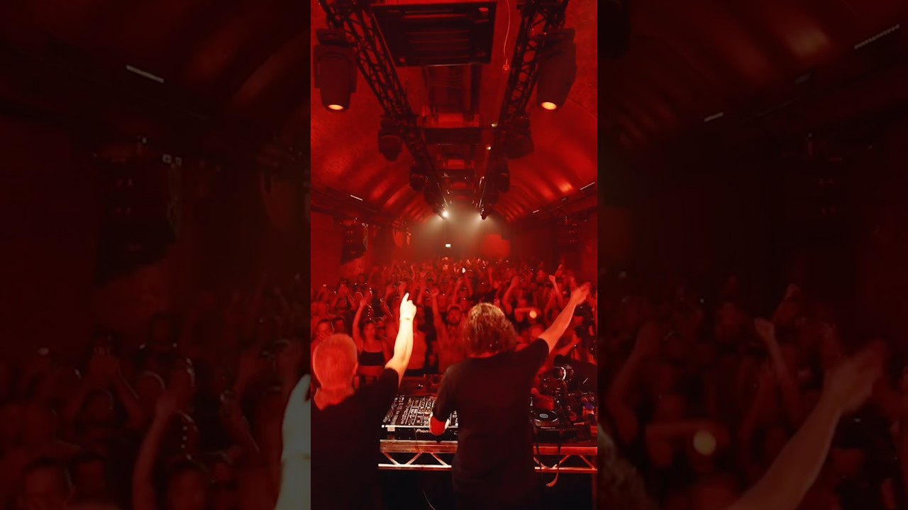 Anjunabeats Volume 17: Live from London. Streaming now. - YouTube
