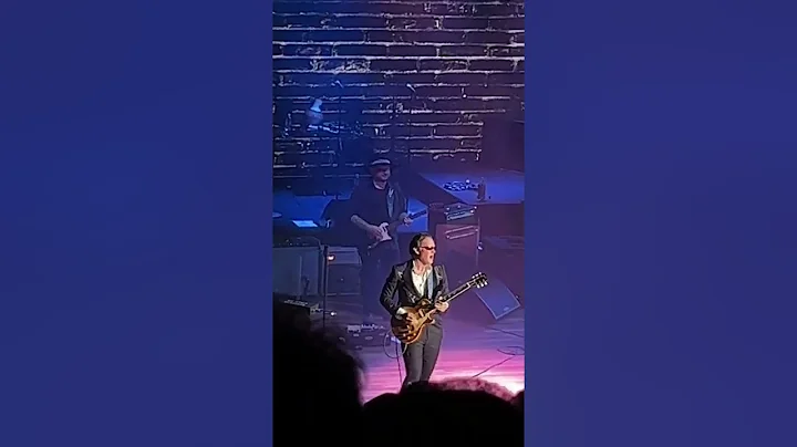 Reese and Joe solos at Ryman 8/2/22