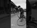 明治後期の町外れ 少年が初めての自転車に挑む　#明治 #自転車 #練習