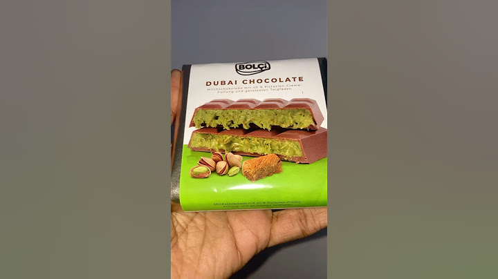 Expensive Dubai Pistachio Kunafa Chocolate Bar #asmr #viral #trending #uae #crunchy #luxurysweet