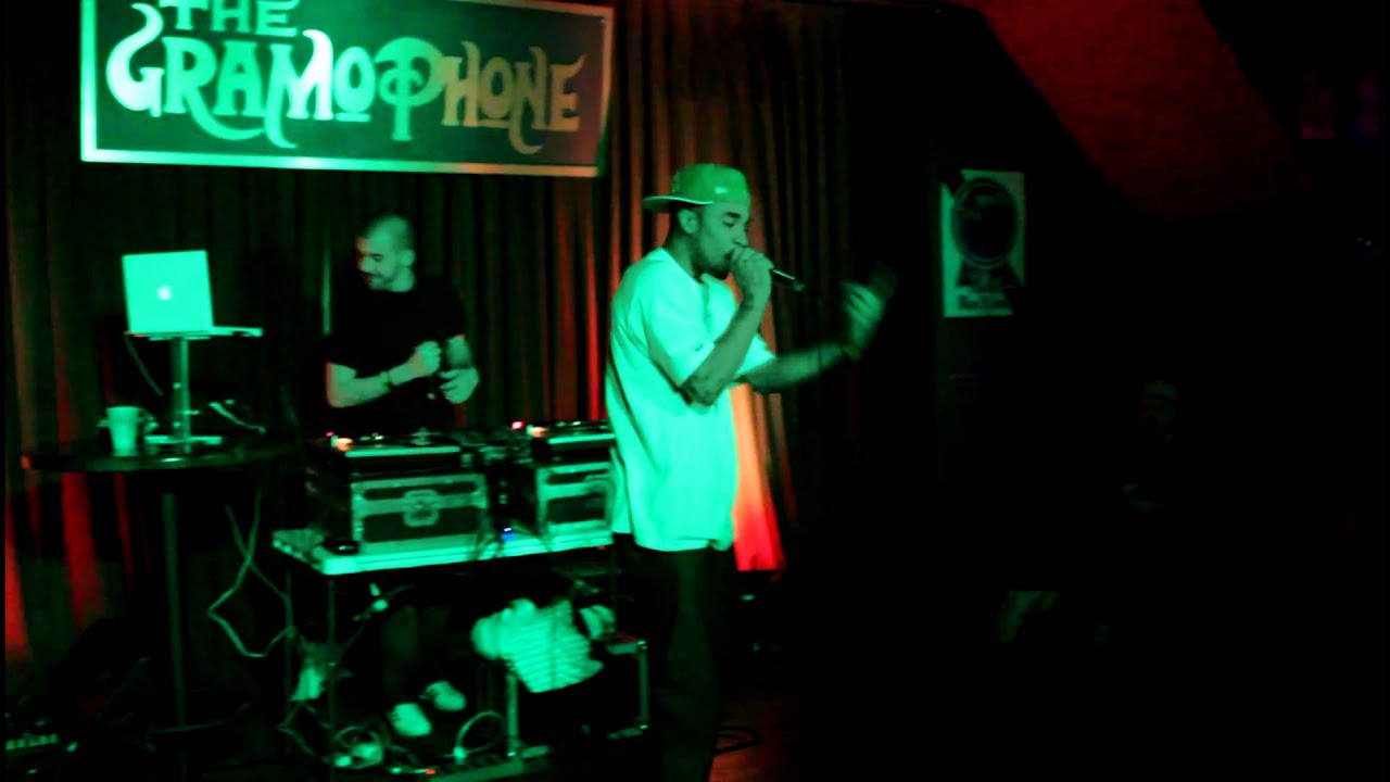 RT-FaQ - Chain Gang (Live HD)