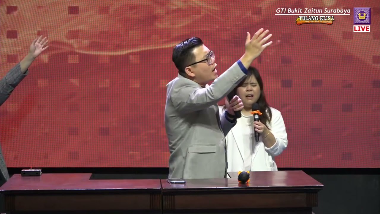 Agung dan Mulialah - Layaklah segala bangsa (Cover By Joseph Ang)