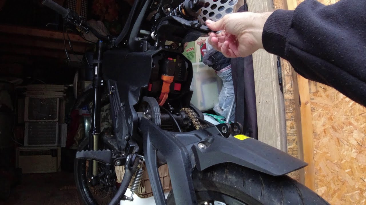 Talaria xxx x3 how to remove take out battery removing battery for