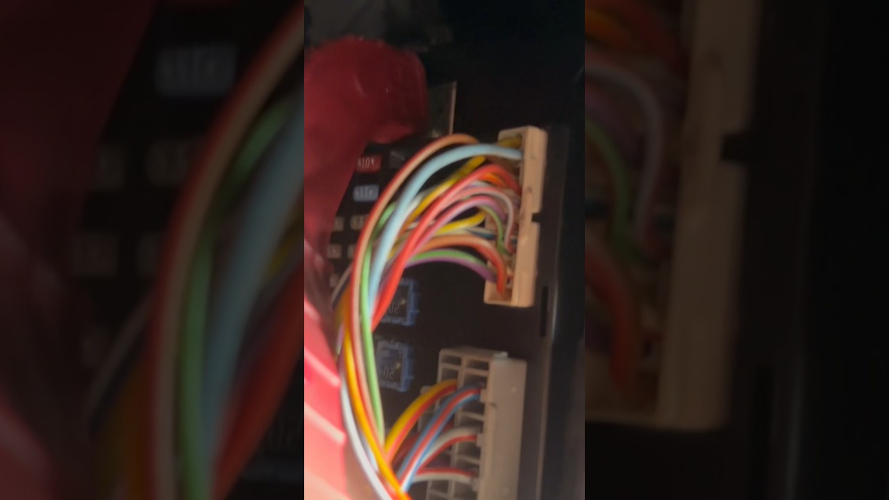 Как завести Jaguar XF (если нет доступа к багажнику) 