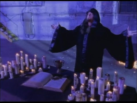 Putar Buried Souls (The Undertaker) - WWE