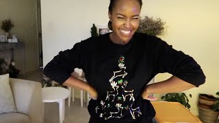 The Documentary I&#39;m Dying To Watch + Christmas Tree Decorating! | Vlogmas Day 02 | Sharon Mundia