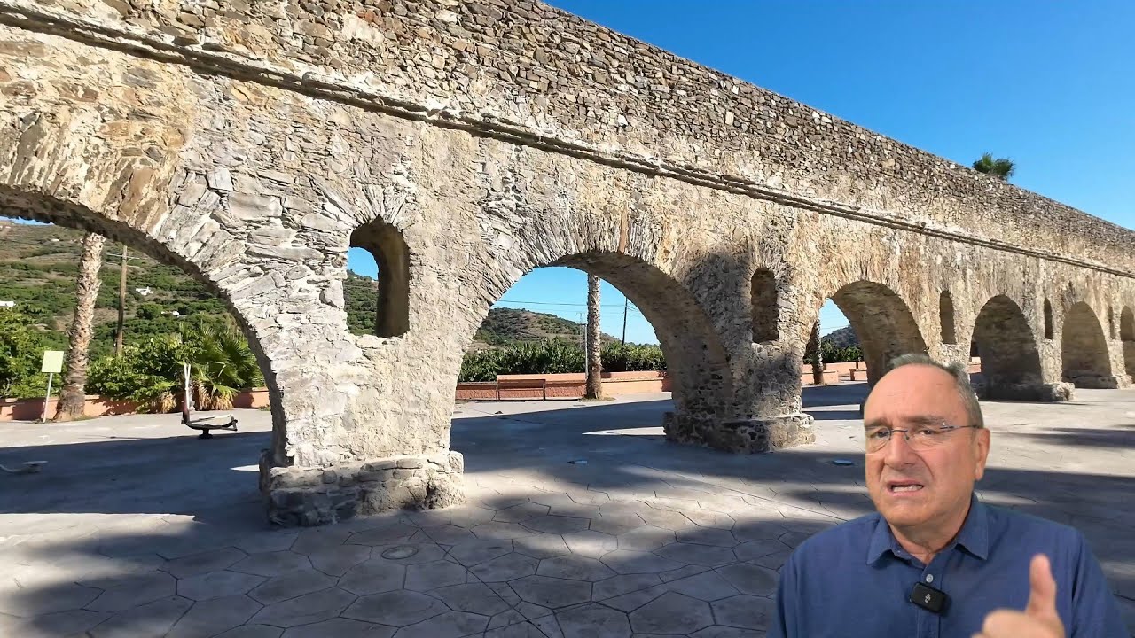 El acueducto de Almuñécar y sus colegas