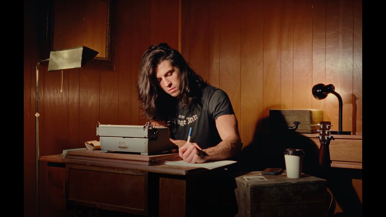 Billy Raffoul - Fit Together (Official Lyric Video)