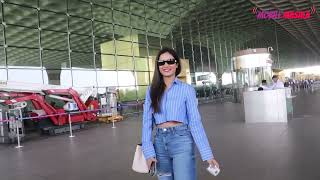 Jasmin Bhasin looks stylish as she gets papped at the airport