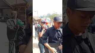 Download Lagu Aksi Gitaris A Ari😎Feat Sinden Teh Desi\ MP3