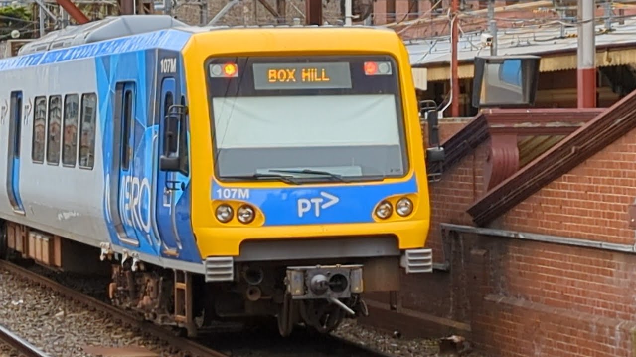 10 Unique Afternoon Peak Services From Flinders Street Station