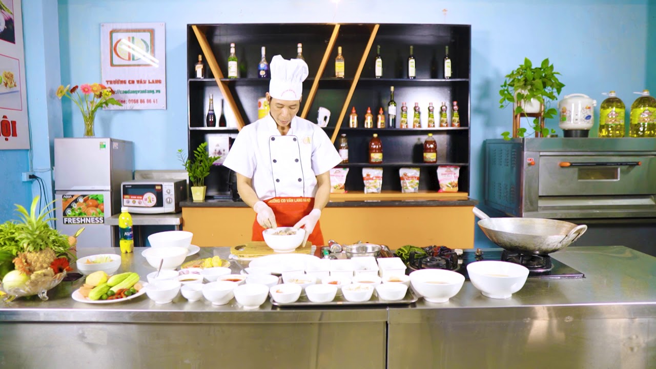 Cách làm món Vịt rang riềng - YouTube