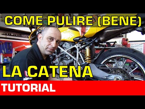 Come pulire la catena della moto da enduro 