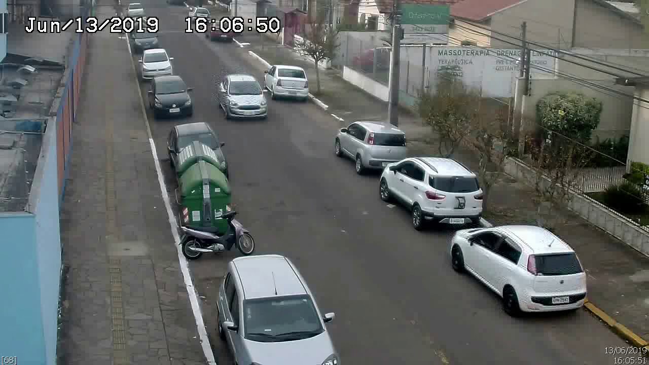 Guarda Municipal prende dupla que realizava furtos em veículos