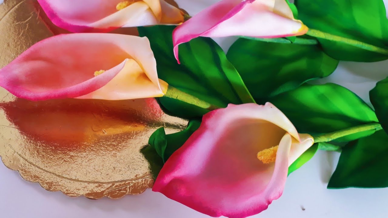 Calla em e.v.a sem frisadores, (copo de leite)pintura molhada!!