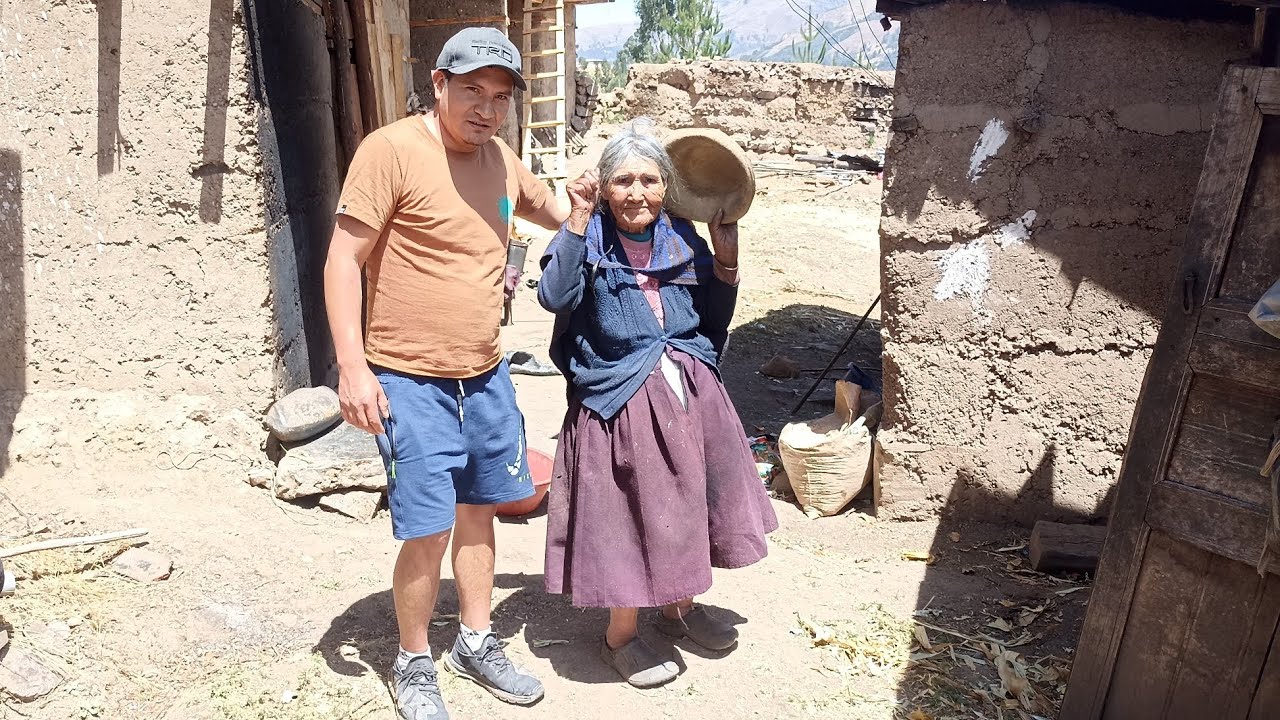 Abuelita tan Linda VIVE SOLITA, Ya va Cumplir 90 Años