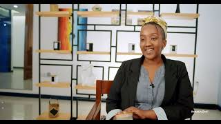 E084 | The Unique Scents and High-Quality Products of Lyrical Aura Candles.