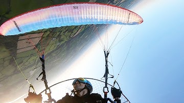 PARAMOTOR BARREL ROLL
