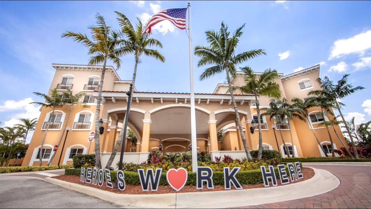 The Palace Gardens | Assisted Living & Memory Care in Homestead