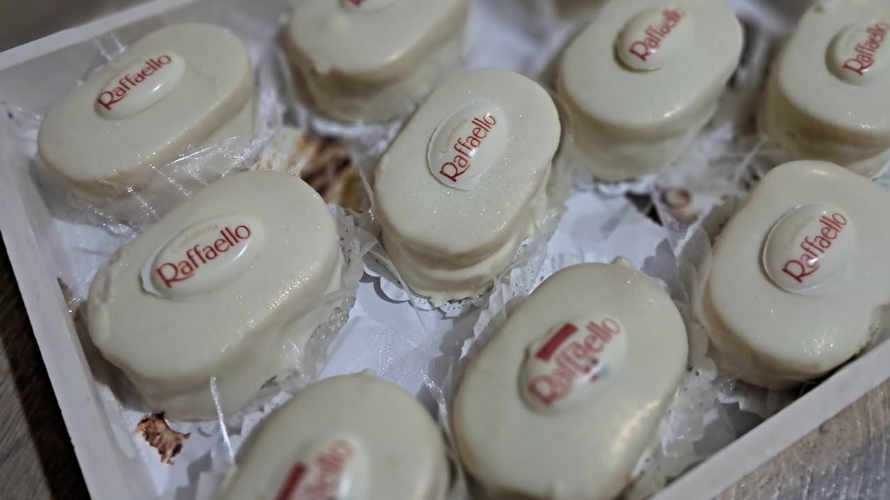 صابلي رافيلو دوابة يدوب فالفم والبنة منحكيلكمش مع كريمة الرافيلو