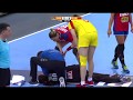 Video 14: Seven-metre throw hits goalkeeper in the face (SRB-CHN, Germany 2017)