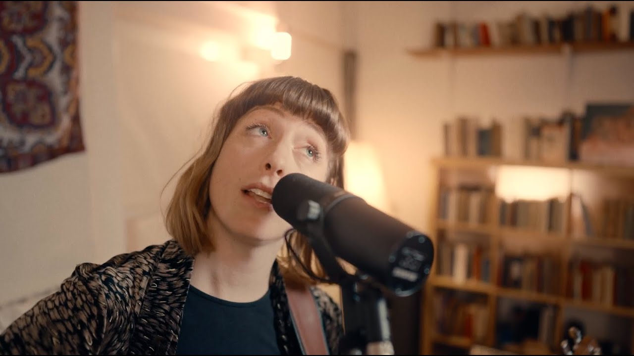 Sleduj Teresa Bergman - Old Timer - Live at Protopop Studio na YouTube Sleduj Teresa Bergman - Old Timer - Live at Protopop Studio na YouTube