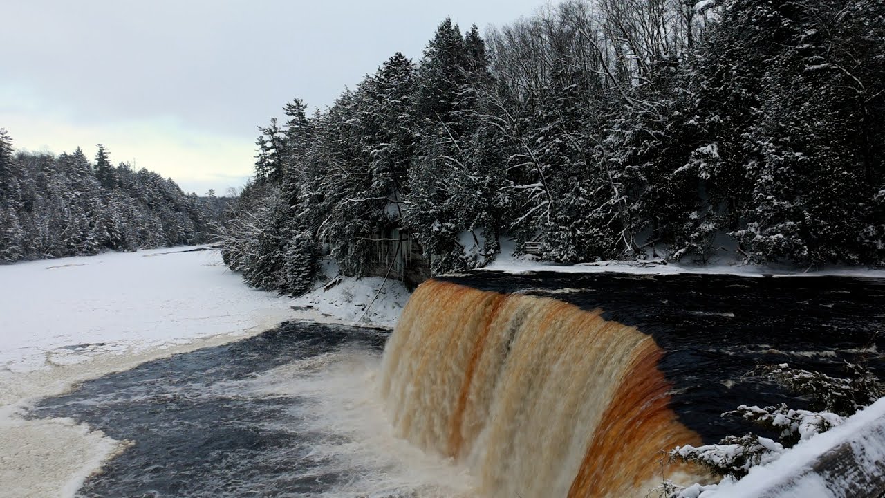 Michigan's Upper Tahquamenon Falls in Winter YouTube