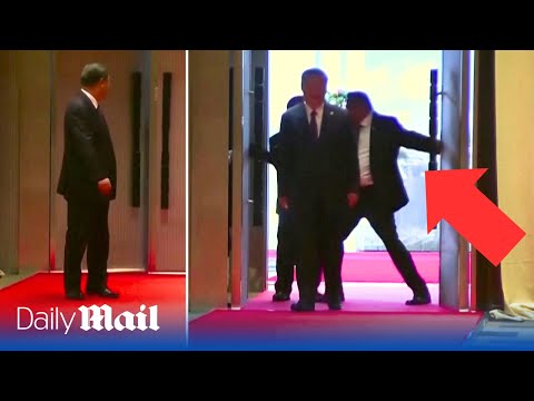 Awkward moment Xi Jinping’s aide forcefully blocked from entering BRICS summit