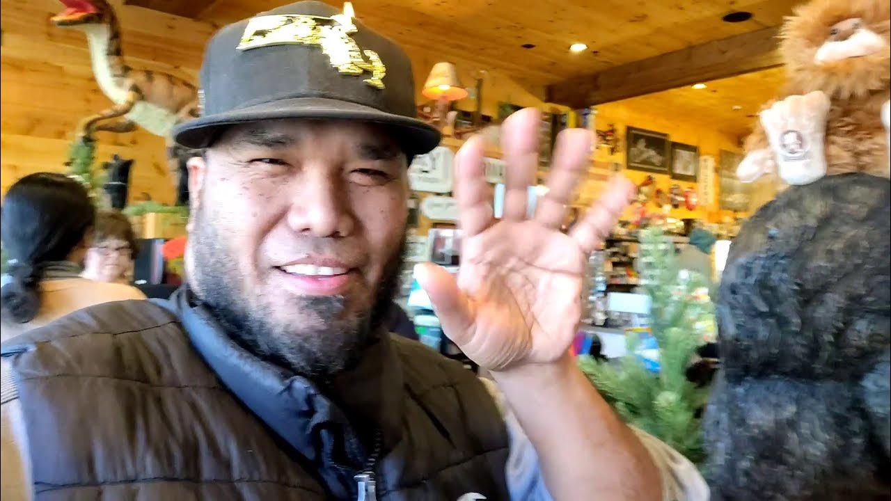 Wisconsin dells paul bunyan restaurant river walk tour 2021