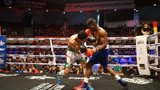 Andy Cruz vs Títere Vázquez ringside view