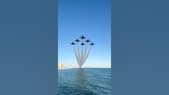 Blue Angels Beach Buzz 🔊 #military #shortsvideo #aviation