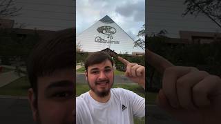 Trying Food At The Bass Pro Shops Pyramid!