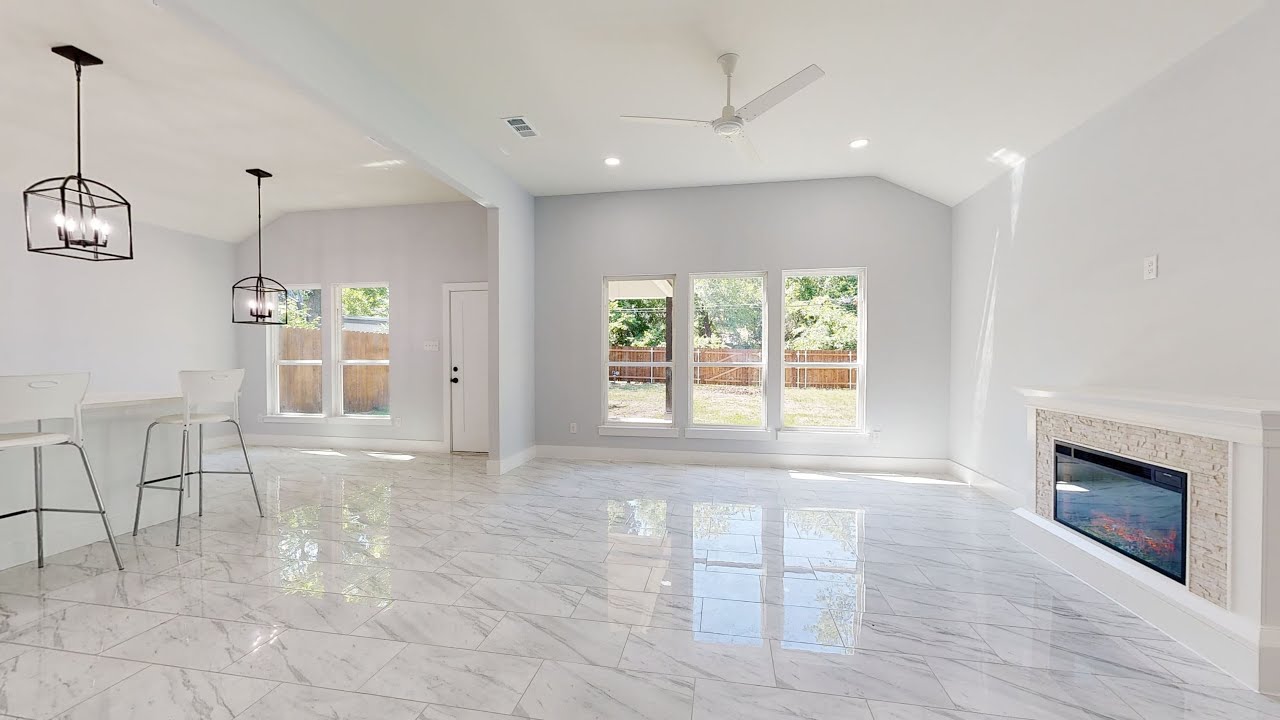 218 West Ohio Avenue, Dallas, TX  - Presented by OMAR MARIN