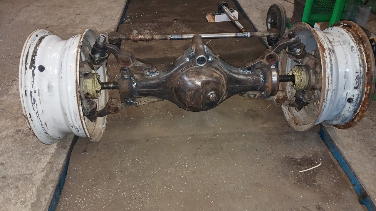 Трактор по бомжу 2 серія