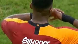 #Galatasaray #Sevemem Senden Başkasını