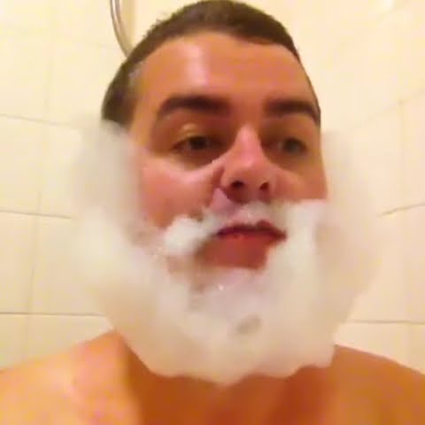 Sean Connery is a lonely guy - Vine vid
