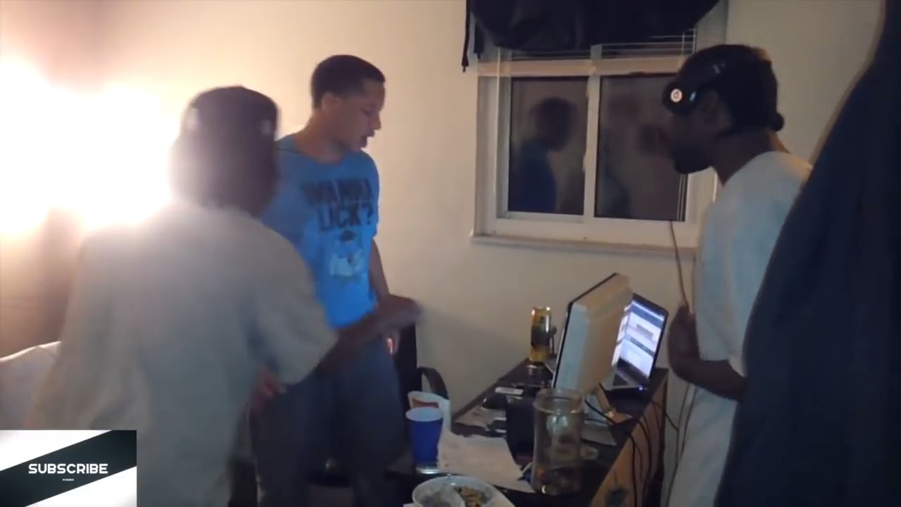 CRAZIEST Argument!! Rapper Vs Producer almost fight - YouTube