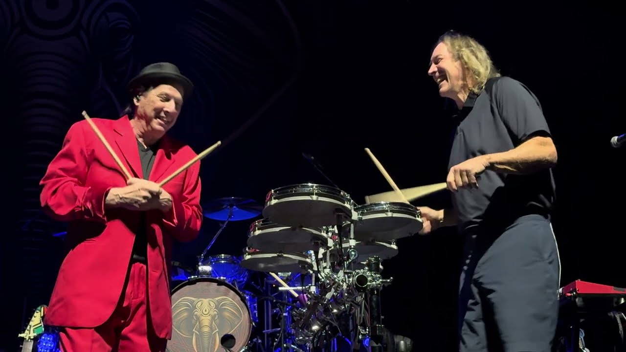 BEAT - Waiting Man (King Crimson cover) 4K