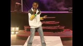 Innoss'B (Innocent Balume) singing Michael Jackson _don't stop til you get enough_ Live