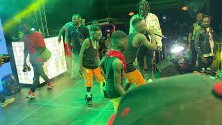 Roqar Vibes Performs with Stonebwoy for the first time