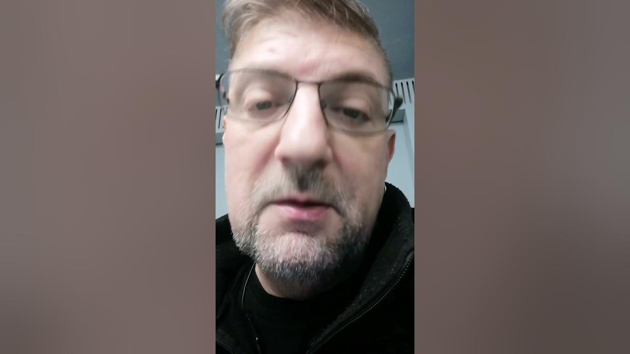 Военный эксперт Денисенцев