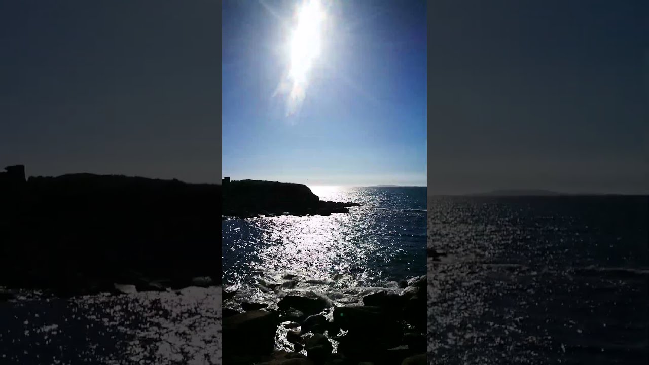🌊 Una ermita sobre el mar… ¡y este es el camino para bajar! ⛪