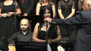 Hastane Önünde İncir Ağacı Solist Arzu Tunç .