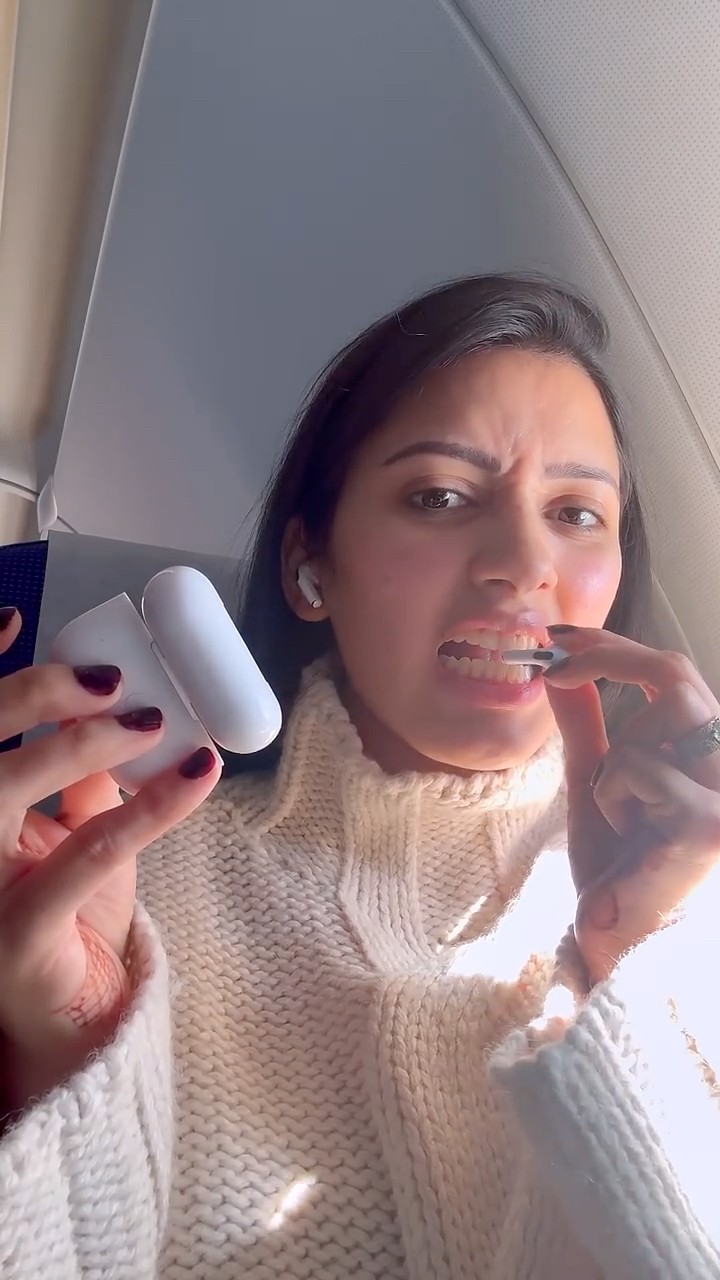 Flight Mein  Expensive Airpods ?