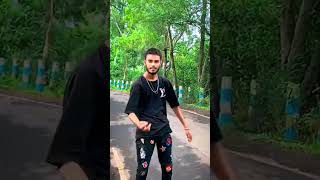 Aise Na Mujhe Tum Dekho Sine Se Laga Lunga 