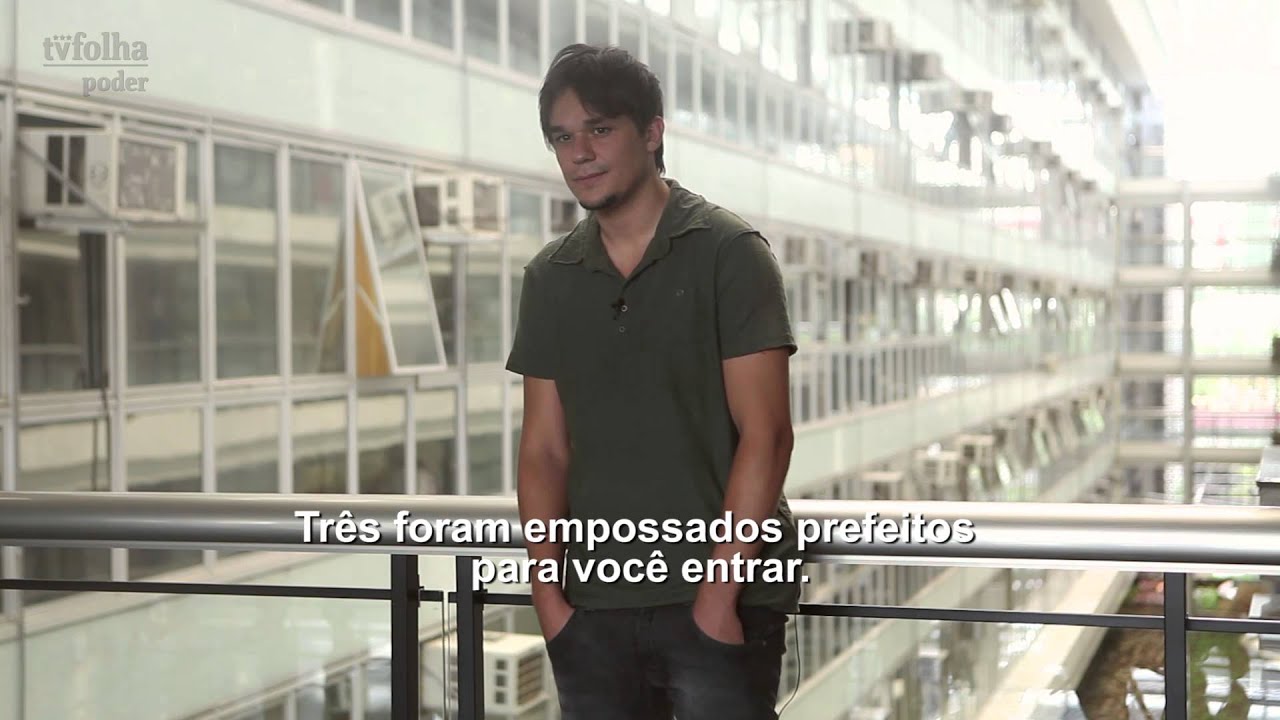 Sem nunca ter lido um livro 'grande', Leandro, do KLB, estreia na Assembleia