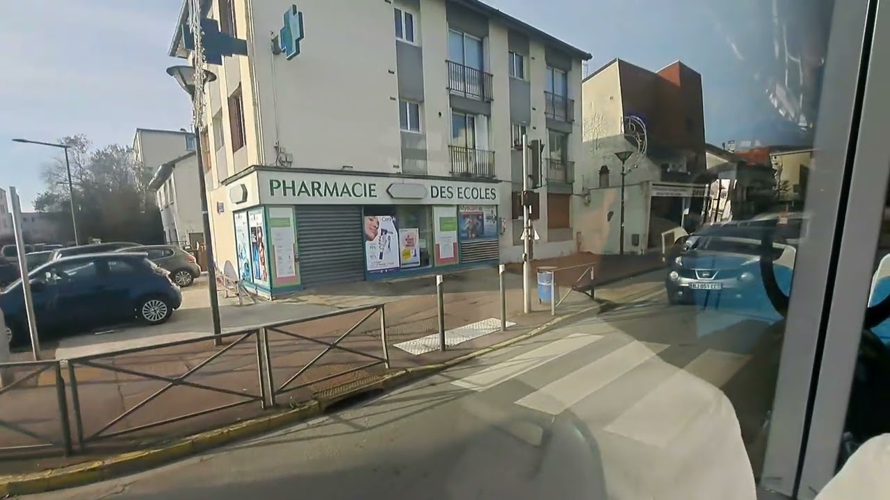 T'Bus2: Vert Galant, Parc des Expositions en Iveco Urbanway 12 CNG C9 IDFM 