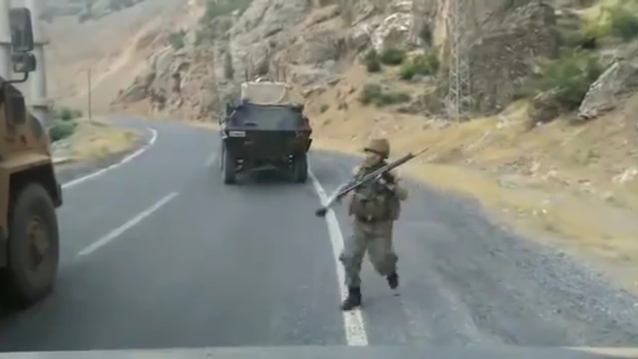 Trk askeri atma an grntleri   Hakkaride pkk pususu  Turkish military war 