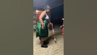 Gogo Skhotheni- Singing & Dancing With Her Kids👏👏 Mpande Engana Mona