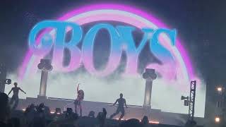 CHARLI XCX ~ Boys (Reading Festival) 28.08.22